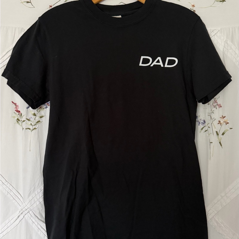 Comfort Colors Black 'DAD' Short Sleeve Tee